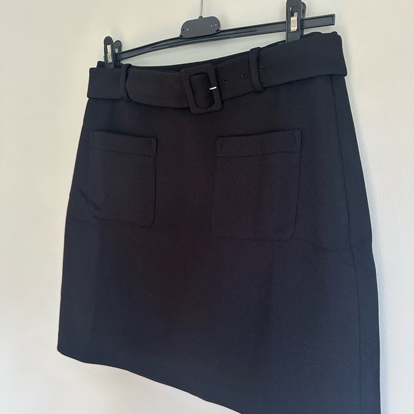 NWT Loft Black Knee Length Skirt With Belt & Pockets Size 4 Work Business - Picture 3 of 8